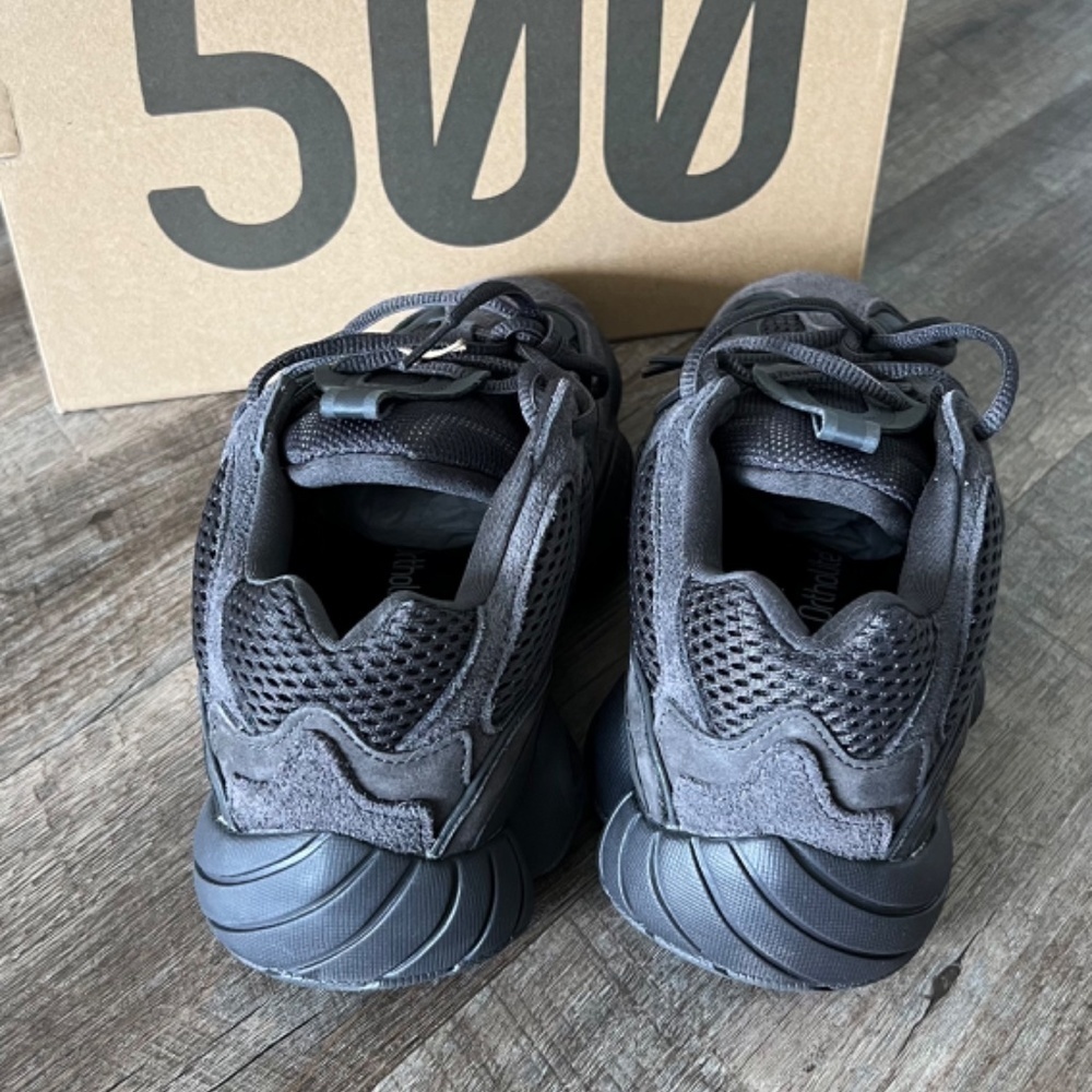 New! YEEZY 500 black sneakers, Authentic - Picture 5 of 9